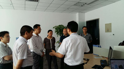 京東副市長(zhǎng)一行赴綿陽(yáng)調(diào)研經(jīng)開區(qū)(農(nóng)業(yè)園區(qū))和孵化器建設(shè)工作